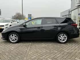 Toyota Auris (2015) thumbnail 65