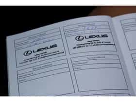 Lexus UX (2023) thumbnail 34