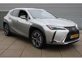 Lexus UX (2023) thumbnail 45