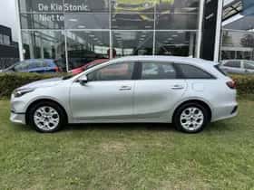 Kia Ceed Sportswagon (2024) thumbnail 2