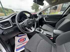 Kia Ceed Sportswagon (2024) thumbnail 5