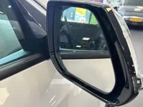 Kia Niro EV (2024) thumbnail 28