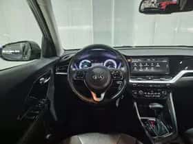 Kia Niro (2020) thumbnail 63