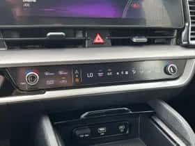 Kia Sportage (2022) thumbnail 33