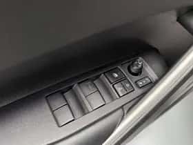 Toyota Corolla-cross (2024) thumbnail 33