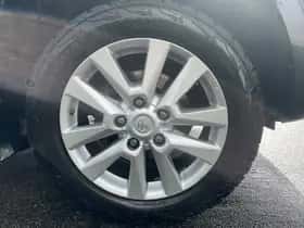 Toyota Land-cruiser (0) thumbnail 9