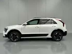 Kia Niro EV (2024) thumbnail 24