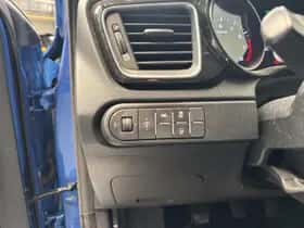 Kia XCeed (2021) thumbnail 8