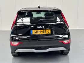 Kia Niro EV (2024) thumbnail 17