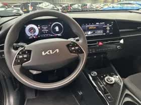 Kia Niro EV (2024) thumbnail 3