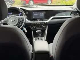 Kia Niro (2021) thumbnail 58