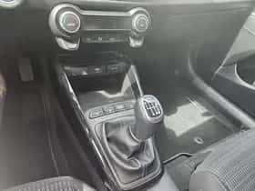 Kia Stonic (2024) thumbnail 32