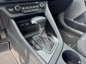 Kia Niro (2019) thumbnail 26