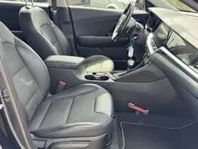 Kia Niro (2019) thumbnail 48