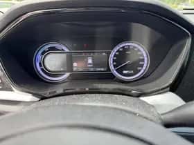 Kia Niro (2019) thumbnail 59