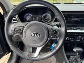 Kia Niro (2019) thumbnail 60