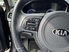 Kia Niro (2019) thumbnail 63
