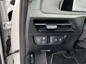 Kia EV6 (2024) thumbnail 17