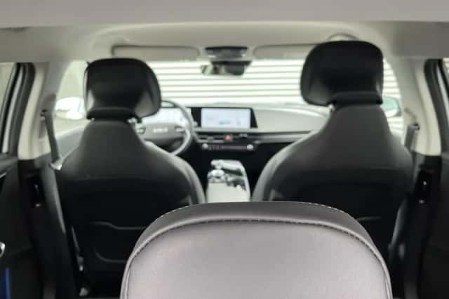 Kia EV6 (2024) thumbnail 18