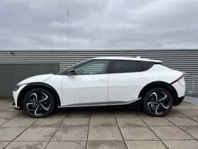 Kia EV6 (2024) thumbnail 31
