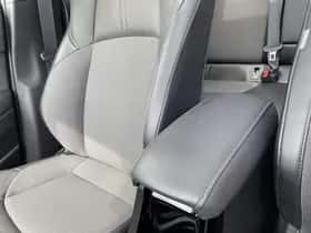 Toyota Corolla-cross (2024) thumbnail 92
