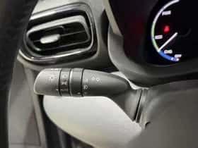 Toyota Yaris-cross (2024) thumbnail 10