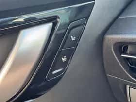 Kia EV6 (2024) thumbnail 19