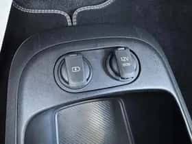 Kia EV6 (2024) thumbnail 91