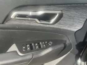 Kia Sportage (2022) thumbnail 35