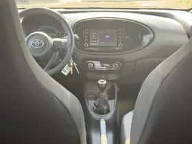 Toyota Aygo (2023) thumbnail 12
