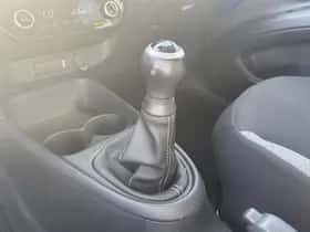 Toyota Aygo (2023) thumbnail 56