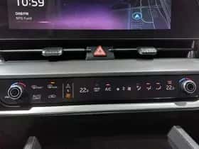 Kia Sportage (2022) thumbnail 76