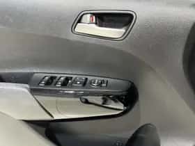 Kia Picanto (2020) thumbnail 13