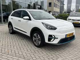 Kia Niro EV (2022) thumbnail 3