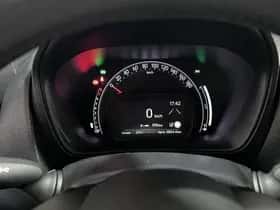 Toyota Aygo (2024) thumbnail 35