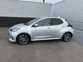 Toyota Yaris (2020) thumbnail 4