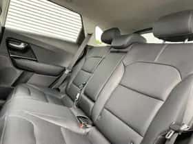 Toyota Yaris (2020) thumbnail 43