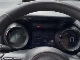 Toyota Yaris (2020) thumbnail 76