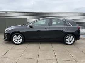Kia Ceed (2018) thumbnail 25