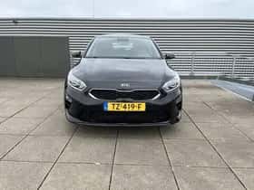 Kia Ceed (2018) thumbnail 31