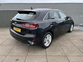 Kia Ceed (2018) thumbnail 5
