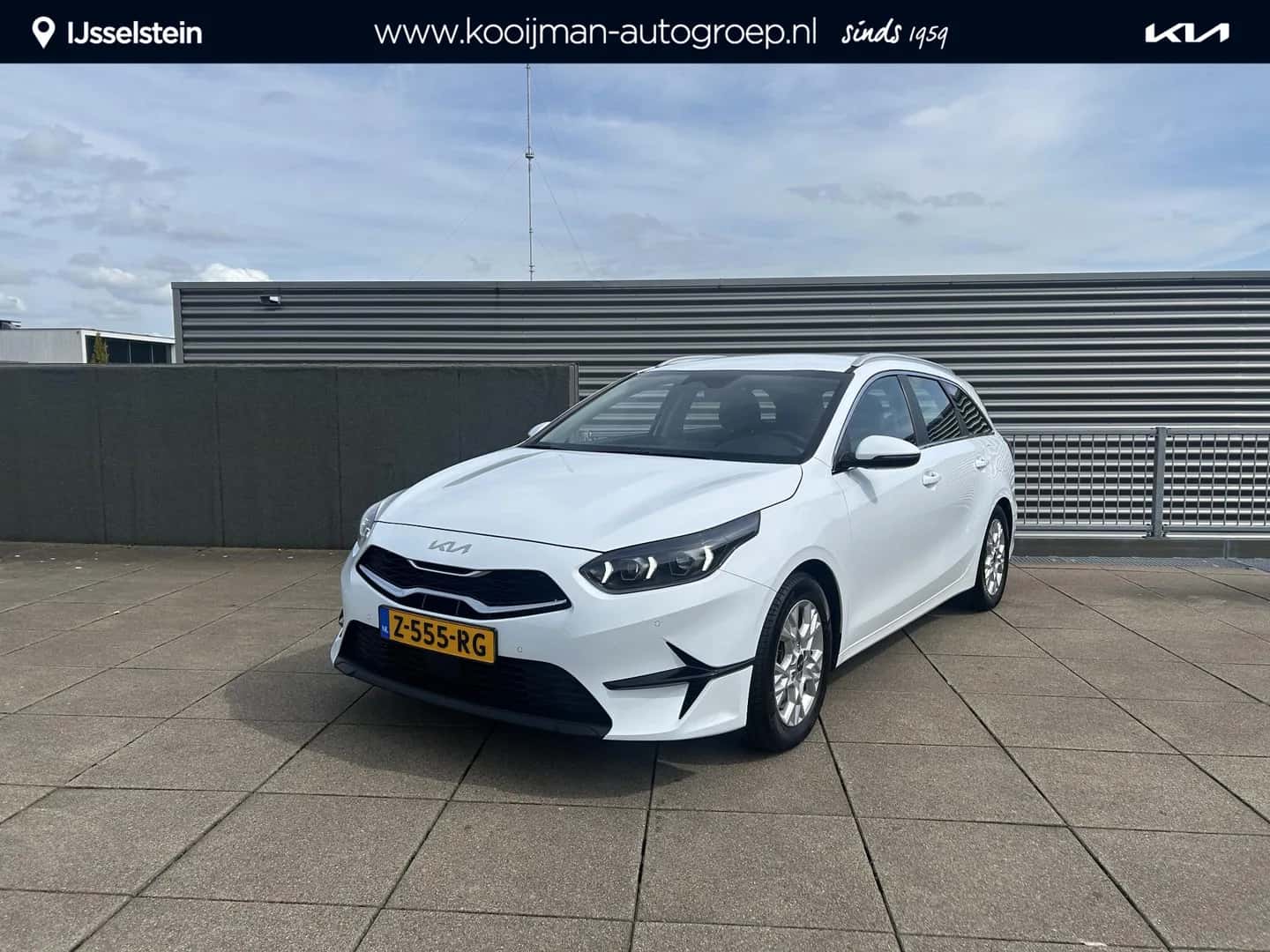 Kia Ceed Sportswagon (2024) — foto 1