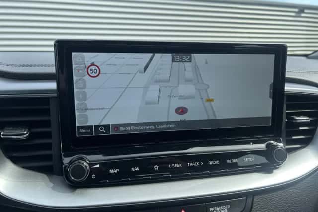 Kia Ceed Sportswagon (2024) thumbnail 16