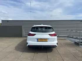 Kia Ceed Sportswagon (2024) thumbnail 4