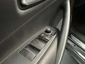 Toyota Corolla (2025) thumbnail 3