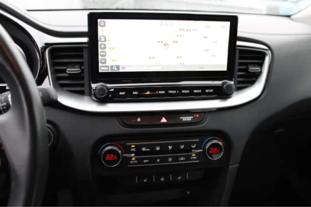 Kia Ceed Sportswagon (2024) thumbnail 23