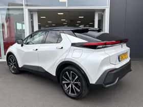 Toyota C-HR (2024) thumbnail 39