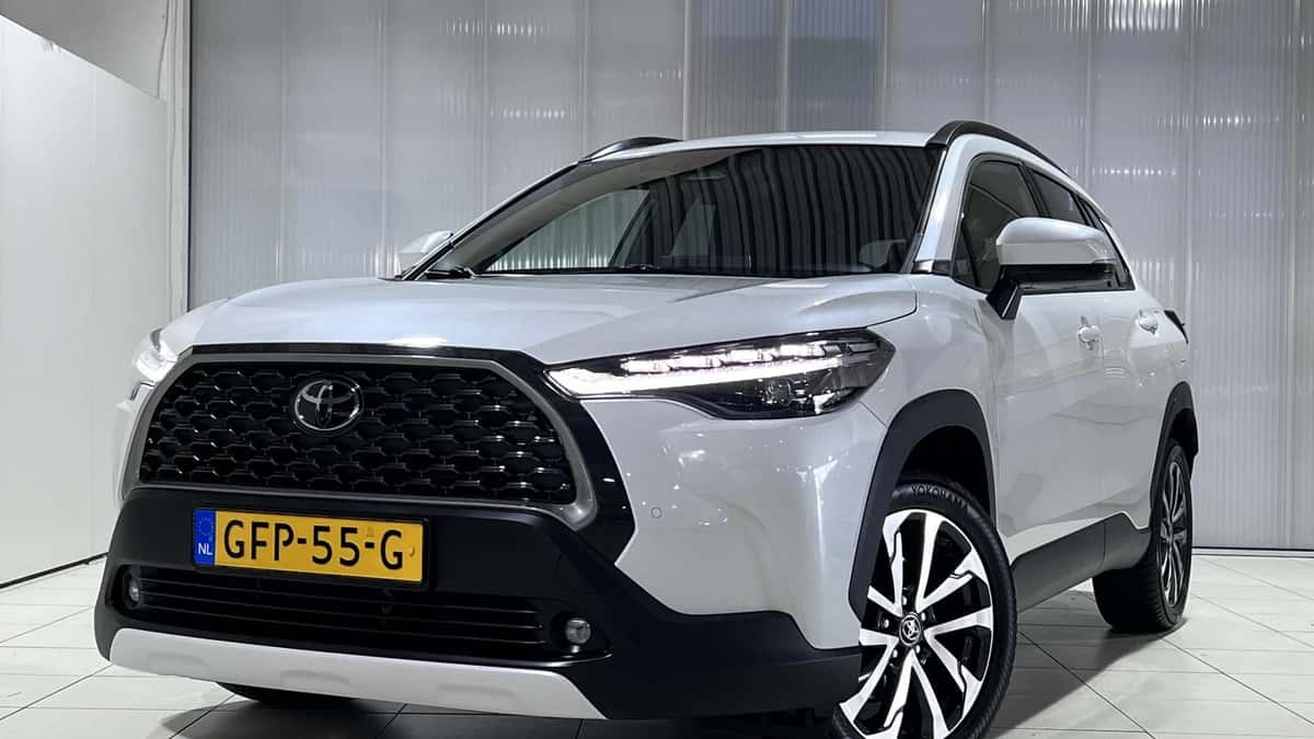 Toyota Corolla-cross (2024) — foto 1