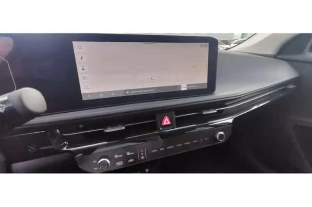 Kia EV6 (2025) thumbnail 13
