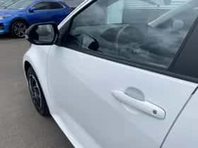 Toyota Yaris (2022) thumbnail 16